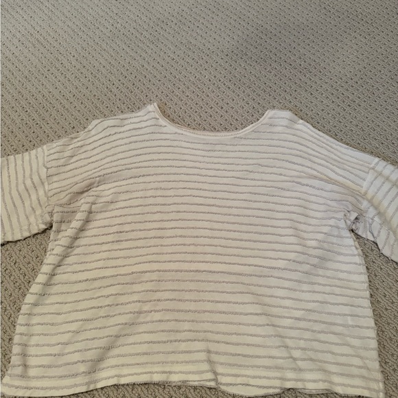 Madewell Textured Top - Picture 4 of 7